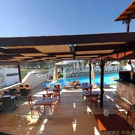 Üdülőközpont Eken 4*
