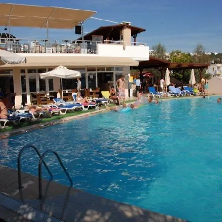 Semesteranläggning (resort) Eken Bodrum