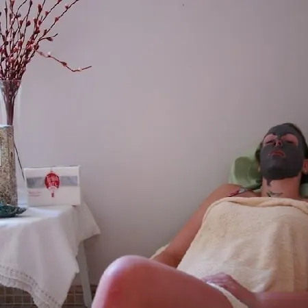 Semesteranläggning (resort) Eken 4*