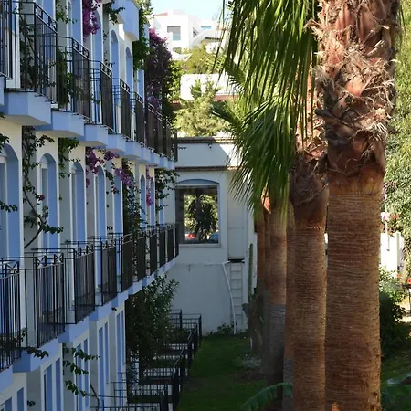 Eken Курортный комплекс 4*